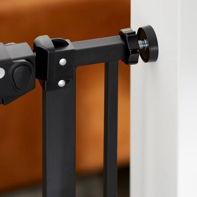 Frisco Steel Extra Tall Auto-Close Dog Gate, 41-in Height 6 Frisco Steel Extra Tall Auto-Close Dog Gate, 41-in Height - Image 4