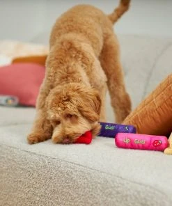 Frisco Retro Lip Gloss Plush Squeaky Dog Toy 7 Frisco Retro Lip Gloss Plush Squeaky Dog Toy -Frisco Sales 2024 230365 PT3. SY630 V1602639730