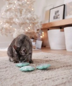 Frisco Holiday Snowflake Plush Cat Toy with Catnip, 3 count -Frisco Sales 2024 233285 PT2. SY630 V1602172594