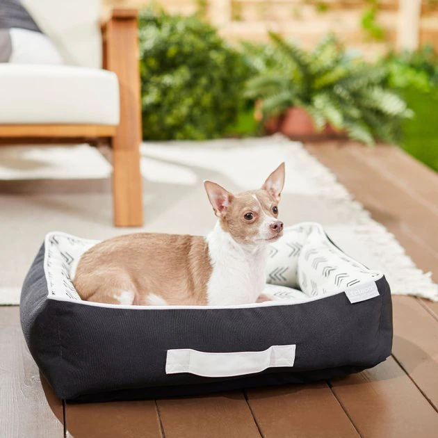 Frisco Indoor/Outdoor Modern Cuddler Bolster Cat & Dog Bed 5 Frisco Indoor/Outdoor Modern Cuddler Bolster Cat & Dog Bed - Image 3
