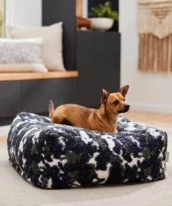 Frisco Sherpa Cube Pillow Cat & Dog Bed, Camo