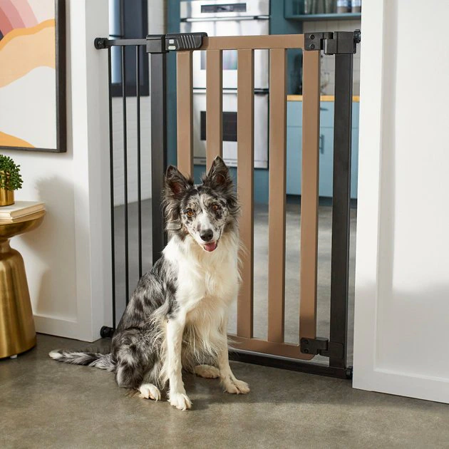 Frisco Wood & Metal Extra Tall Auto-close Dog Gate, 41-in 3 Frisco Wood & Metal Extra Tall Auto-close Dog Gate, 41-in